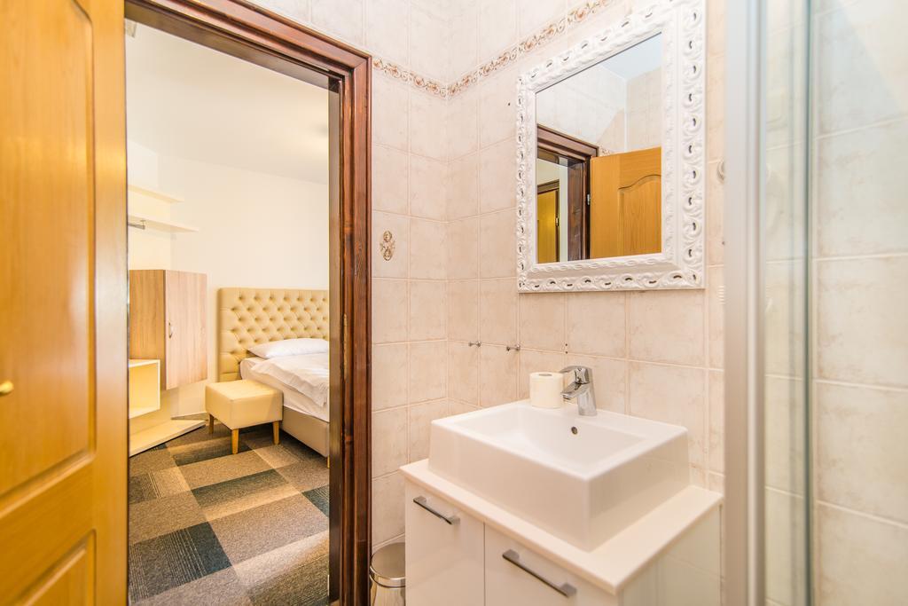 Hotel Villa Vrsar Bed & Breakfast 3*